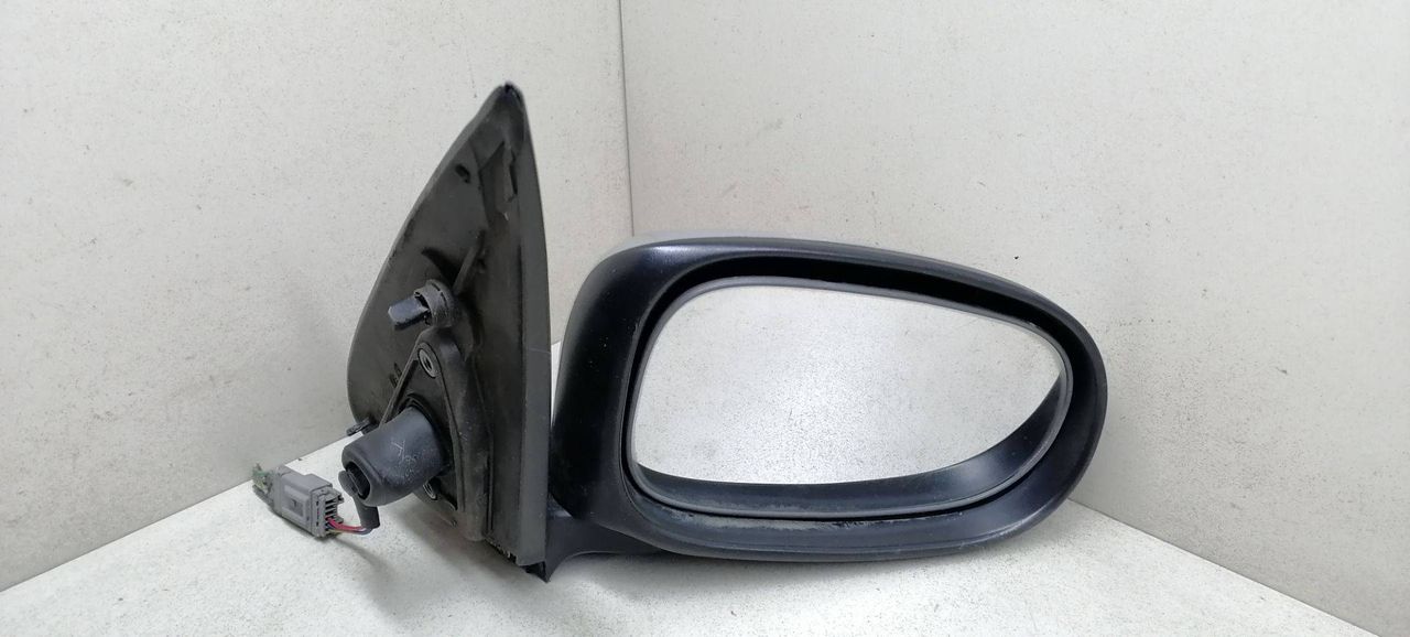 зеркало наружное правое Nissan Almera N16 2000, 2.2 л., DTi, YD22DDT, дизель, 5МКПП, серебристый, хетчбэк 5 дв., передний привод, 190200-ND206, 96301-BN200 - фото №1