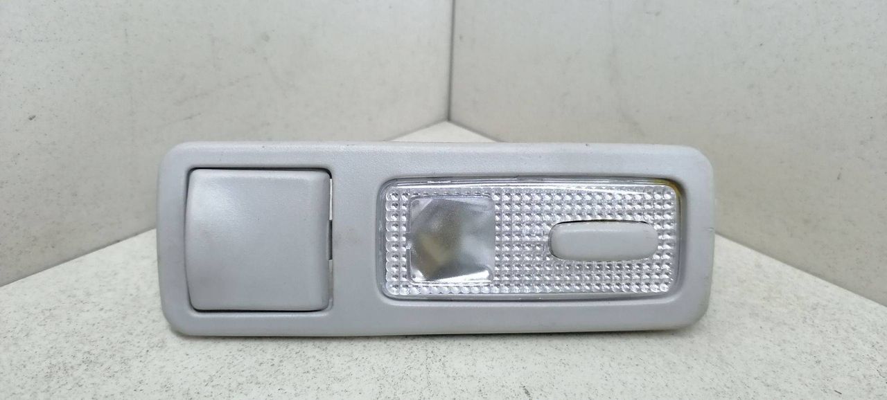 фонарь салона (плафон) Peugeot 407 1 поколение 2007, 2.0 л., HDi, дизель, 6МКПП, синий, универсал, передний привод, 9643489780, 9643489880 - фото №1