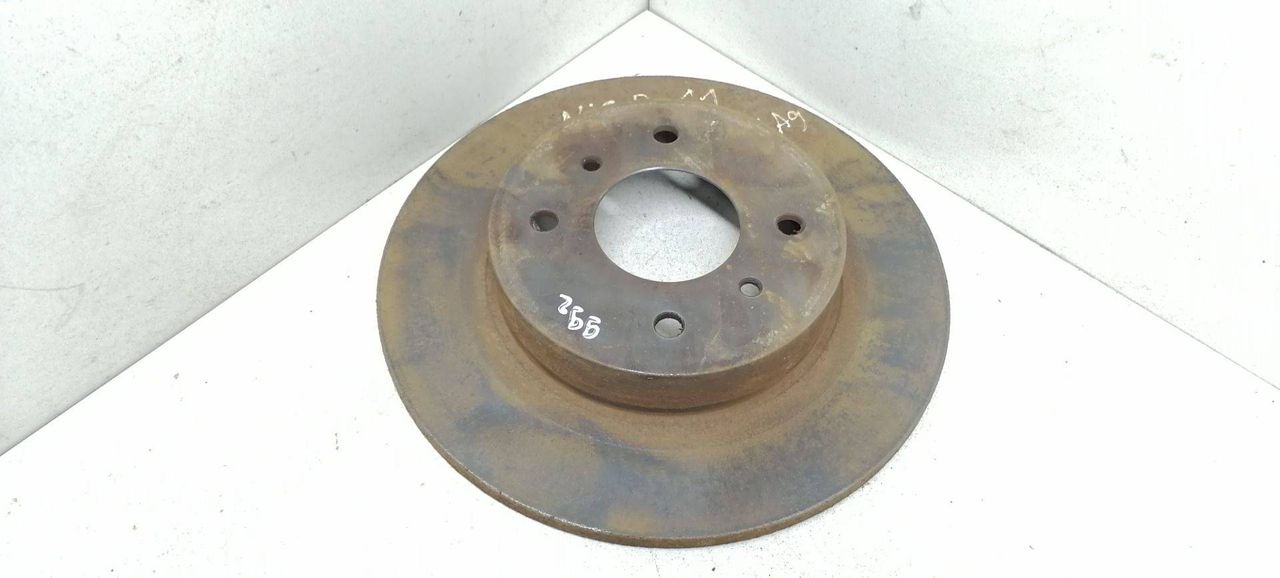диск тормозной задний Nissan Primera P11 1999 - фото №1
