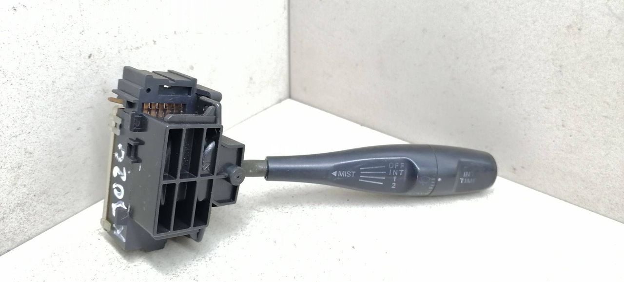 переключатель дворников Mitsubishi Lancer 6 поколение CB4A 1993, 1.6 л., i, 4G92 (SOHC 16V), бензин, 5МКПП, синий, седан, передний привод, 175326L - фото №1