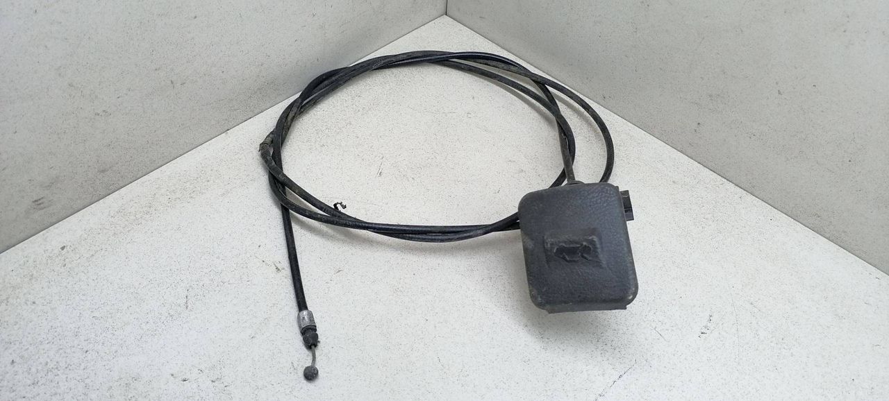 ручка открывания капота Daewoo Lanos T100 1999, 1.5 л., i, бензин, 5МКПП, бордовый, хетчбэк 5 дв., передний привод, 96236189 - фото №1