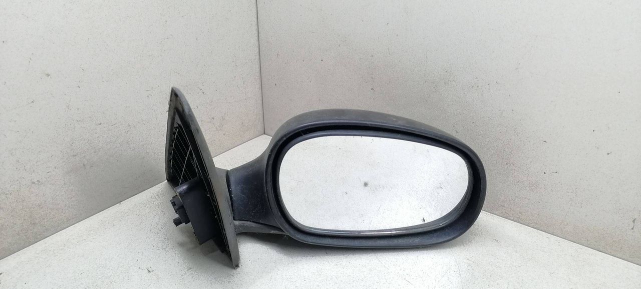 зеркало наружное правое Daewoo Lanos T100 1999, 1.5 л., i, бензин, 5МКПП, бордовый, хетчбэк 5 дв., передний привод, E11015355 - фото №1