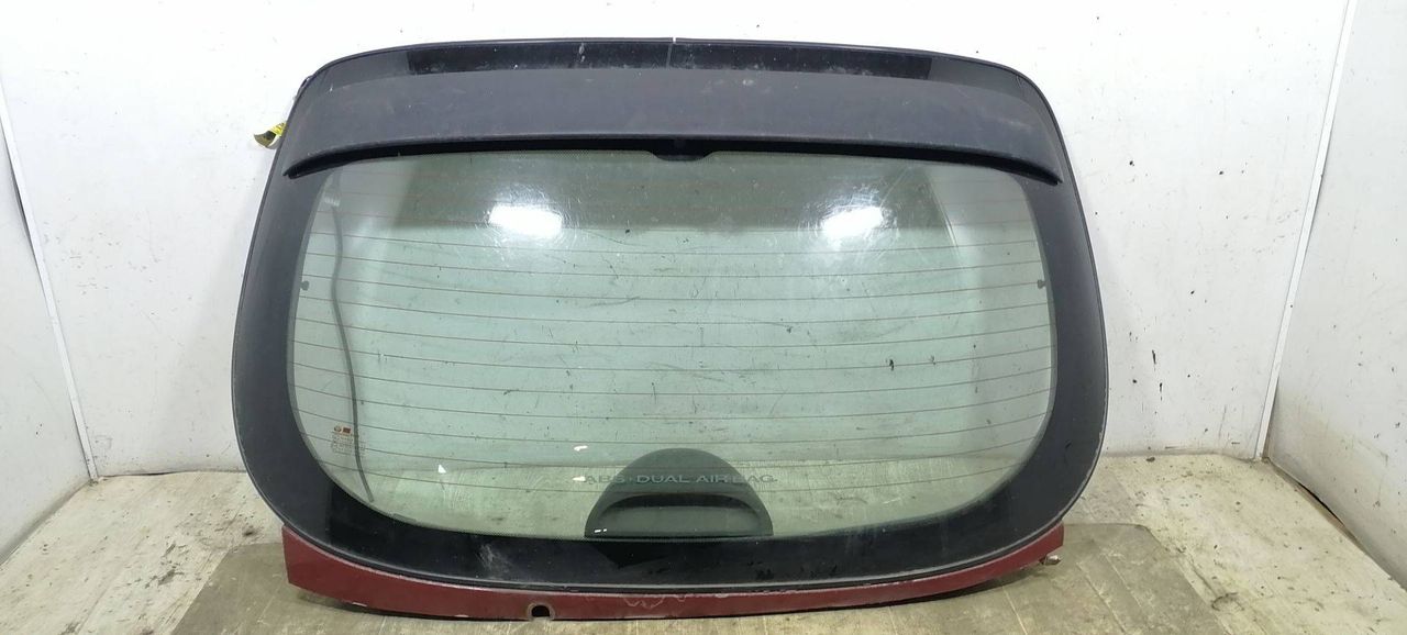 стекло заднее Daewoo Lanos T100 1999, 1.5 л., i, бензин, 5МКПП, бордовый, хетчбэк 5 дв., передний привод, 3003BGNS, 3003BGNH - фото №1