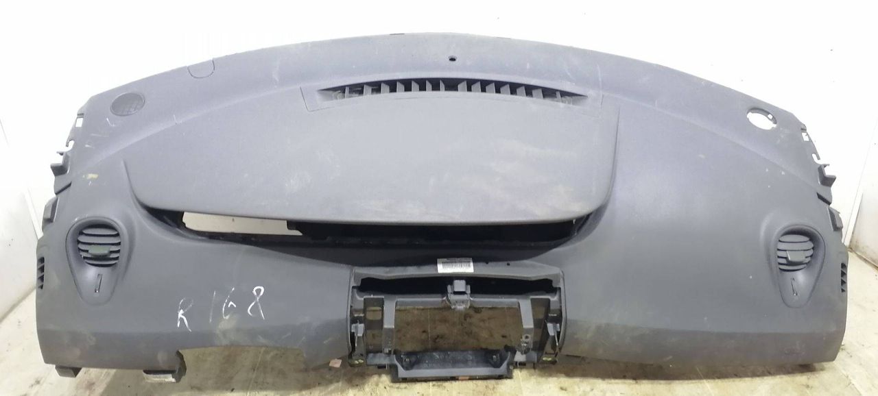 панель передняя салона (торпедо) Renault Scenic 2 поколение 2005, 1.9 л., DCi, дизель, 5МКПП, зелёный, минивэн, передний привод, 8200569459 - фото №1