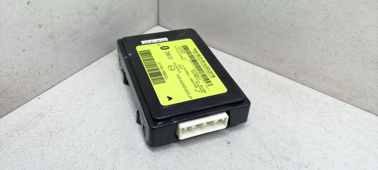 блок Bluetooth Mazda 3 BL 2009, 2.0 л., i, бензин, 5МКПП, чёрный, хетчбэк 5 дв., передний привод, BDA466DHXA - фото №1