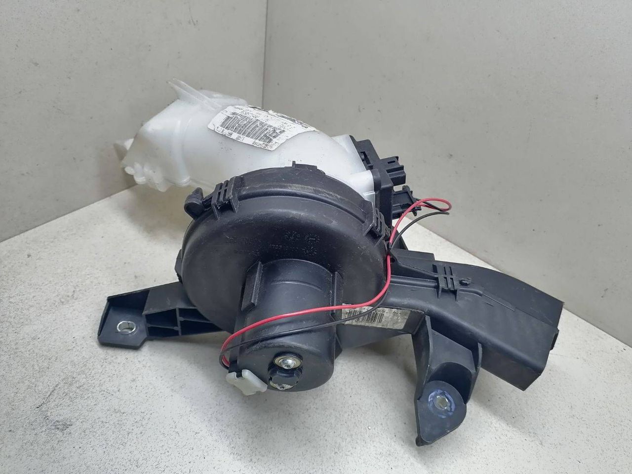 моторчик печки Citroen C4 Grand Picasso 1 поколение 2007, 1.6 л., HDi, 9HZ (DV6TED4), дизель, 5МКПП, минивэн, передний привод, DENSO, 9650872480, A43000700