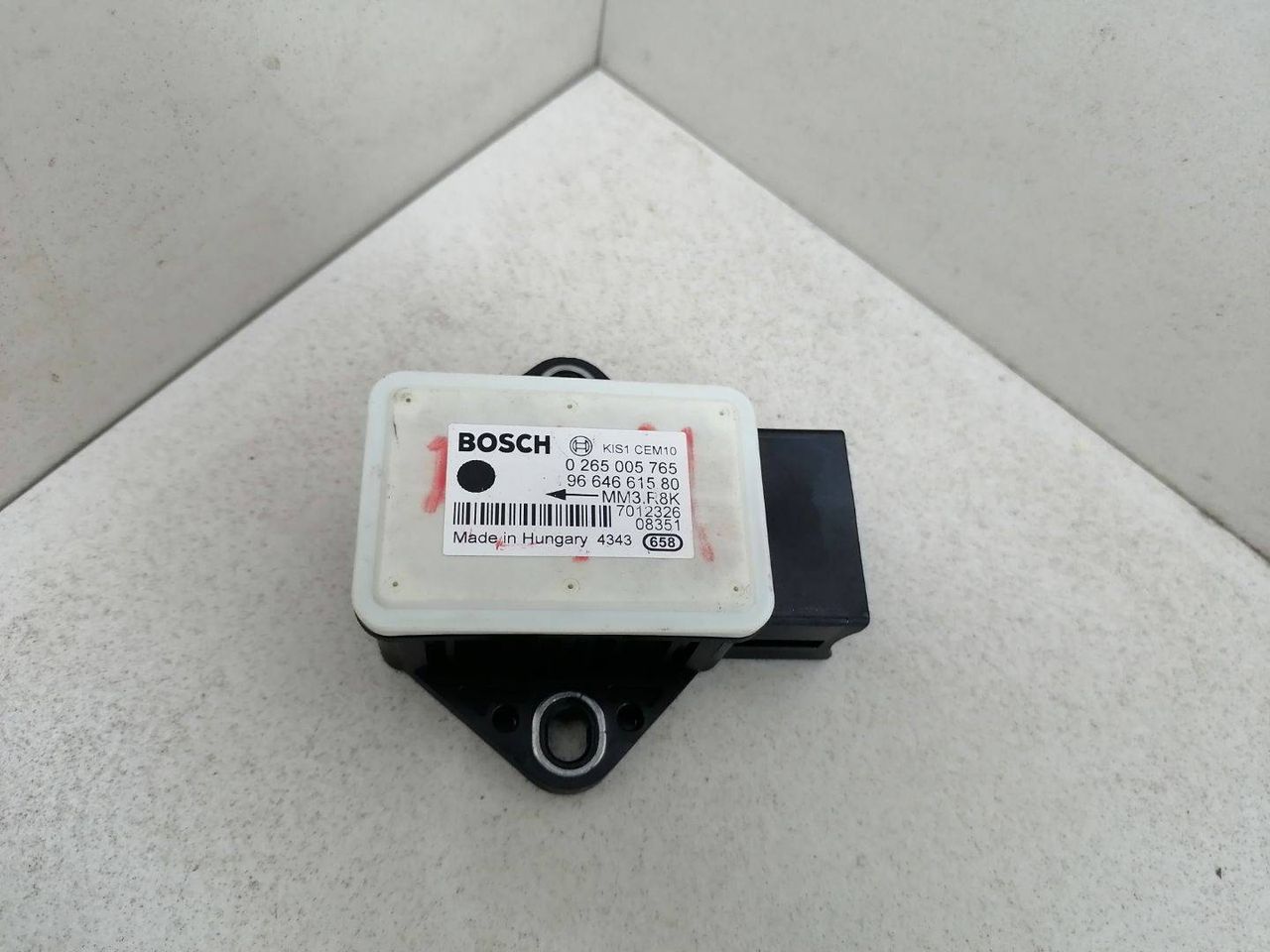датчик курсовой устойчивости Citroen C4 Grand Picasso 1 поколение 2007, 1.6 л., HDi, 9HZ (DV6TED4), дизель, 5МКПП, минивэн, передний привод, 0265005765, 9664661580 - фото №1