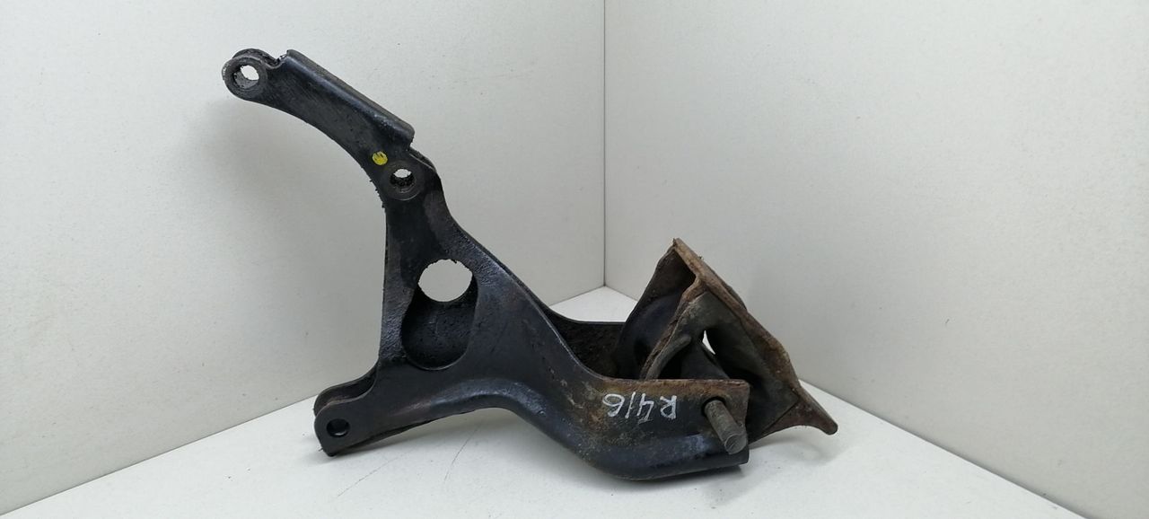 кронштейн КПП Rover 400 Series 1 поколение 1997, 1.6 л., i, бензин, 5МКПП, синий, хетчбэк 5 дв. - фото №1