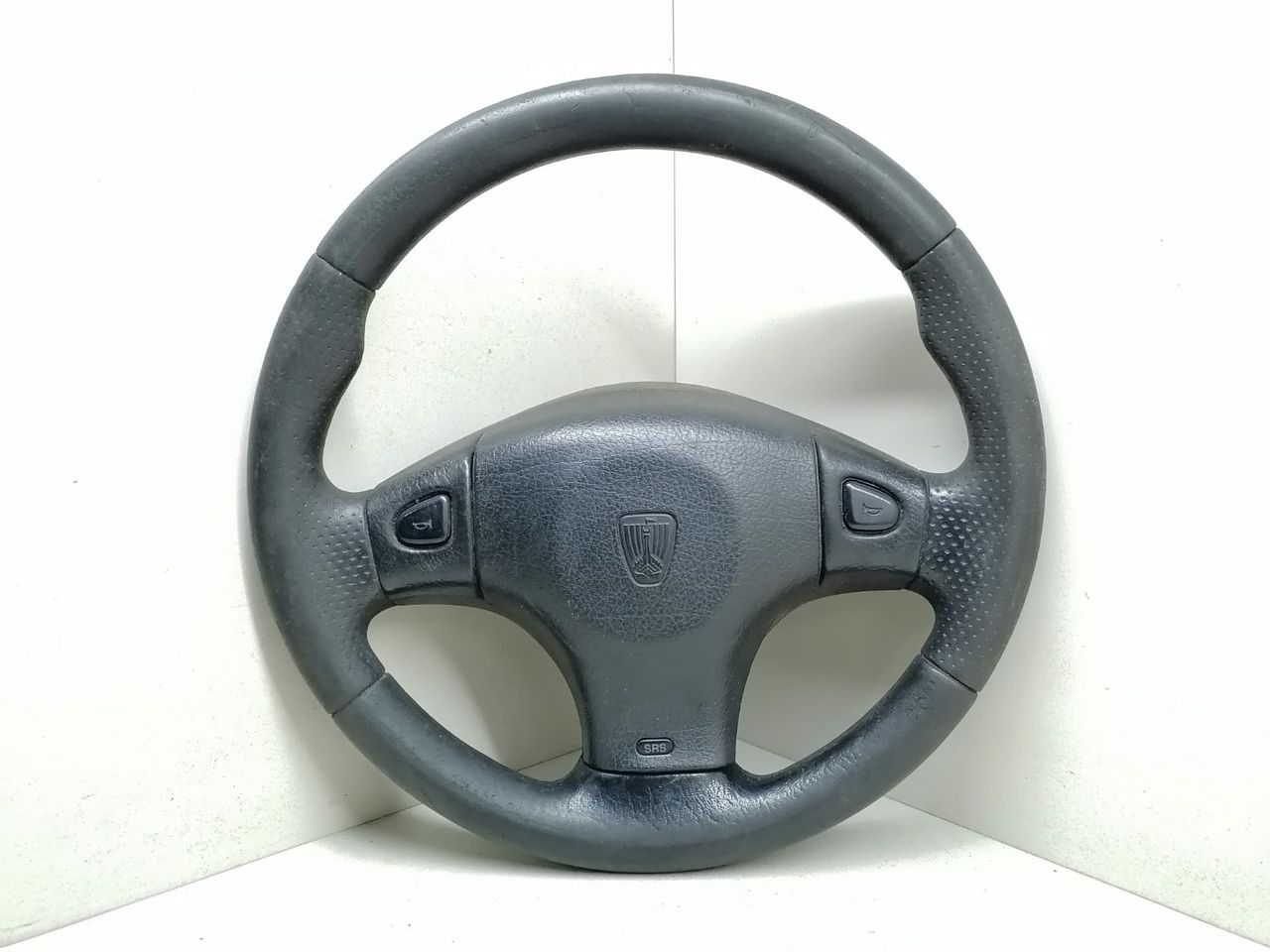 руль Rover 400 Series 1 поколение 1997, 1.6 л., i, бензин, 5МКПП, синий, хетчбэк 5 дв., QTB000600PMA - фото №1