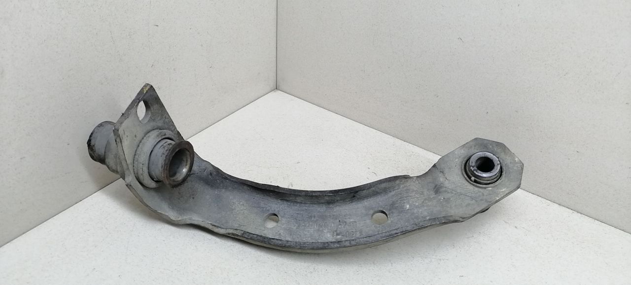 рычаг передний правый Renault Megane 2 поколение 2005, 1.9 л., DCi, дизель, 6МКПП, синий, универсал, передний привод, 8200197452D - фото №1