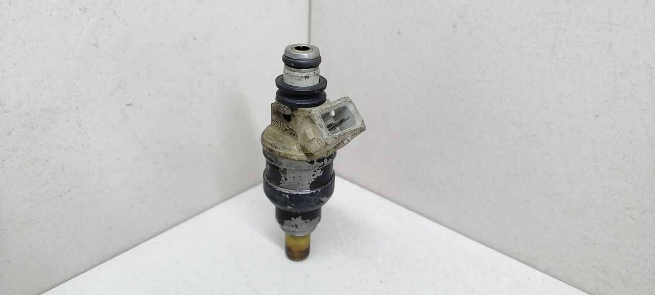 форсунка Hyundai Santamo 1 поколение 1999, 2.0 л., i, бензин, 5МКПП, серебристый, минивэн, передний привод, 35310-33150, 9250930004 - фото №1