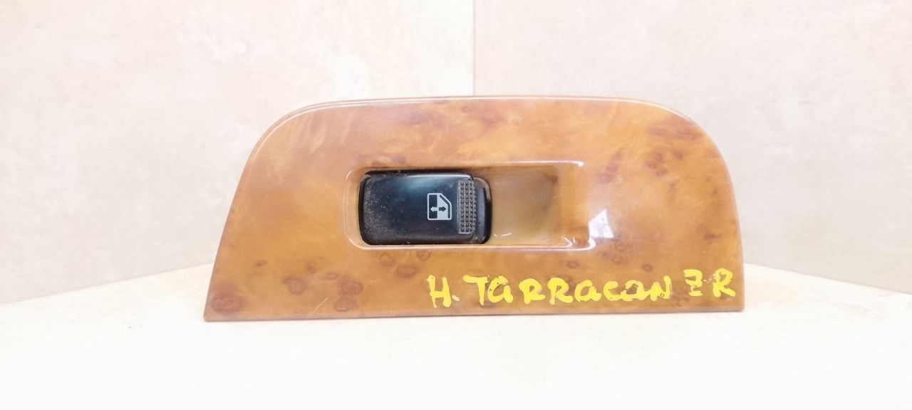 кнопка стеклоподъемника двери задней Hyundai Terracan 1 поколение 2002, 621W03620, 99578-2D000 - фото №1