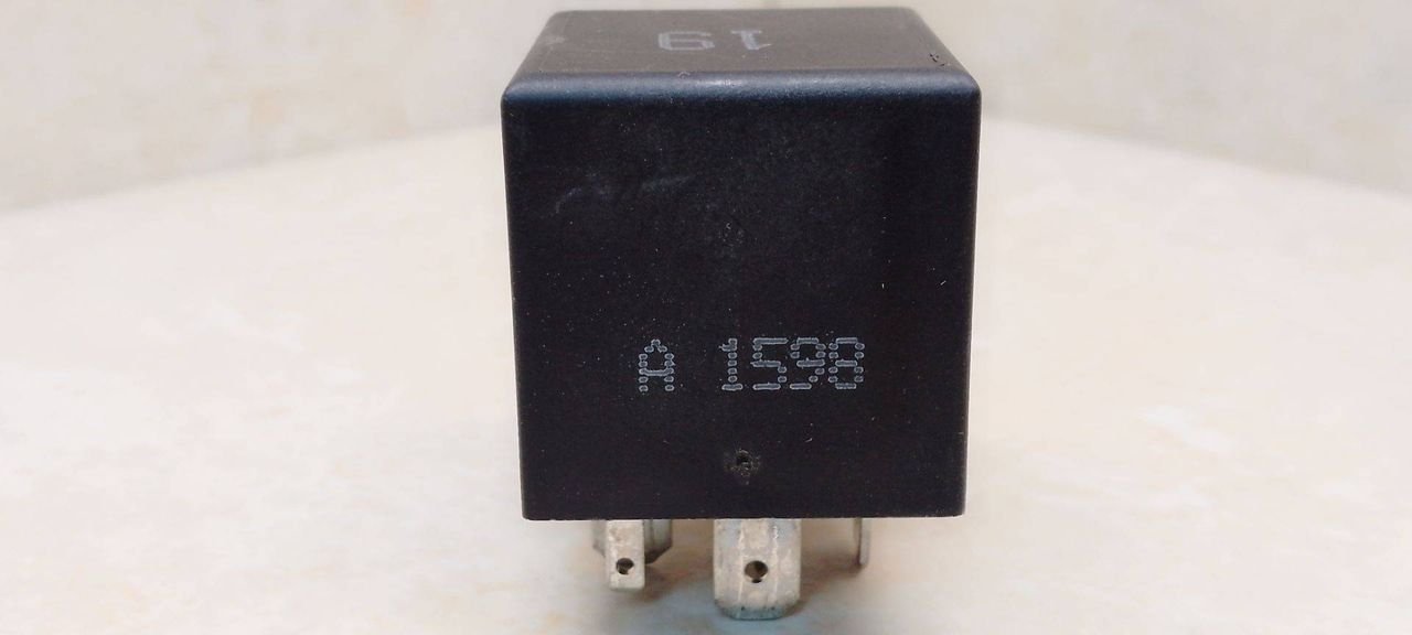 реле (прочие) Volkswagen Passat B3 1991, 191955531, 72WV006 - фото №1