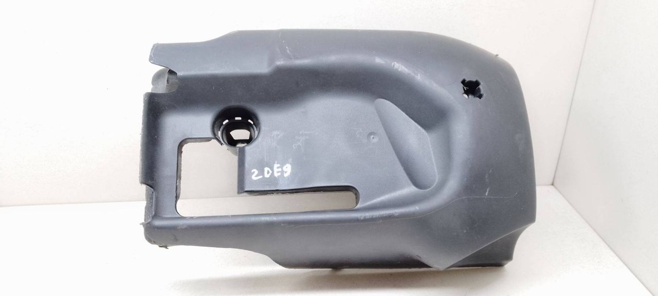 кожух рулевой колонки Ford Focus 2 поколение 2006, 1.6 л., i, HXDA, бензин, 5МКПП, серебристый, универсал, передний привод, 4M51-3533-BEW, 4M51-3533-AEW, 1369344 - фото №1