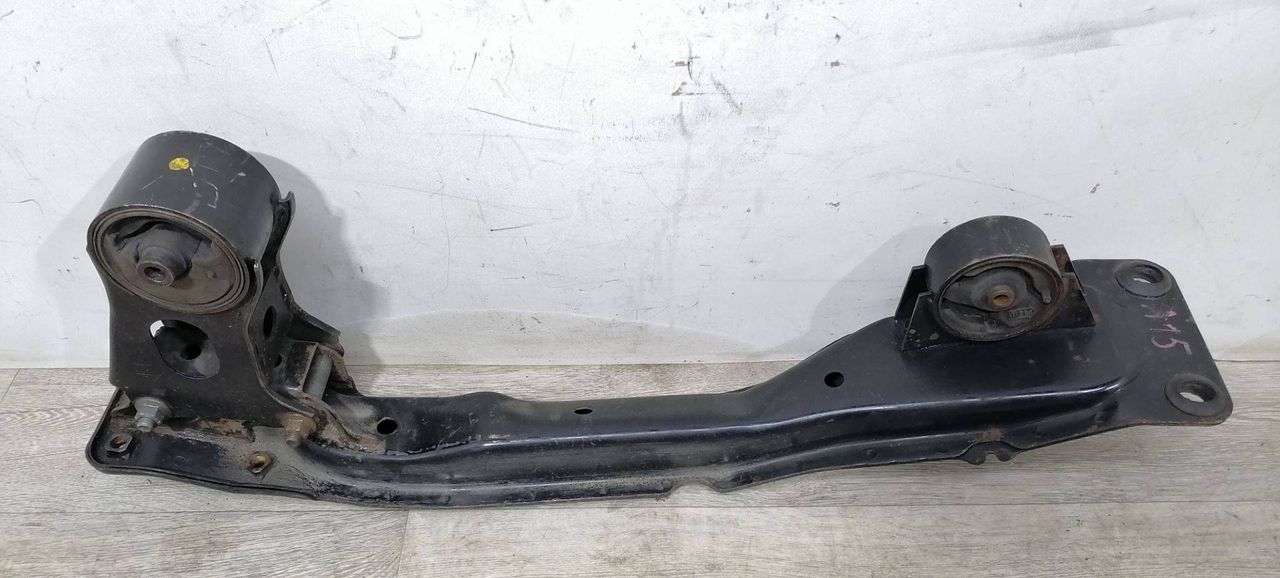 кронштейн КПП Nissan X-Trail T30 2004, 2.2 л., DCi, YD22ETI, дизель, 6МКПП, серебристый, внедорожник 5 дв., полный подключаемый привод, 112408H300, 113208H800, 112708H300 - фото №1