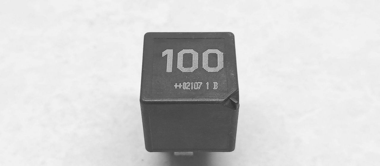 реле (прочие) , 7M0951253A, 95VW10K705CA, V23136-J6-X45 - фото №1