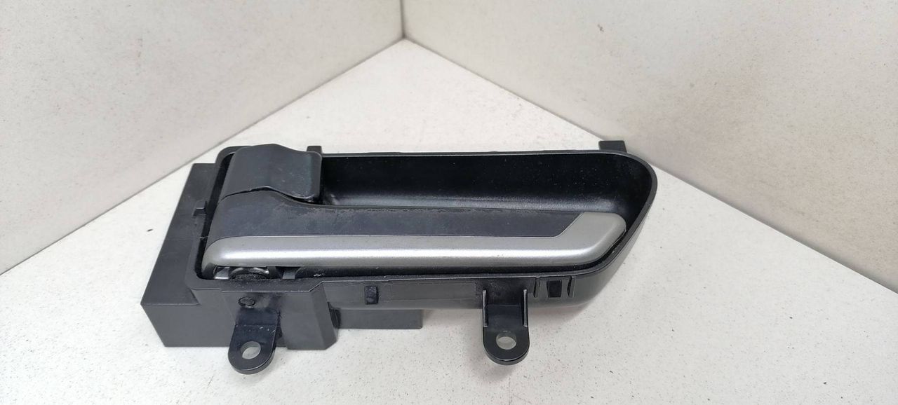 ручка внутренняя передняя левая Nissan Murano Z50 2005, 3.5 л., i, VQ35DE, бензин, АКПП, серый, внедорожник 5 дв., полный привод, 80671CC20B - фото №1