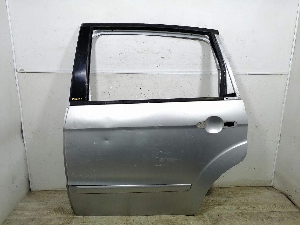 дверь задняя левая Ford S-Max 1 поколение 2006, 1.8 л., TDCi, дизель, 6МКПП, серебристый, минивэн, передний привод, 1693746 - фото №1