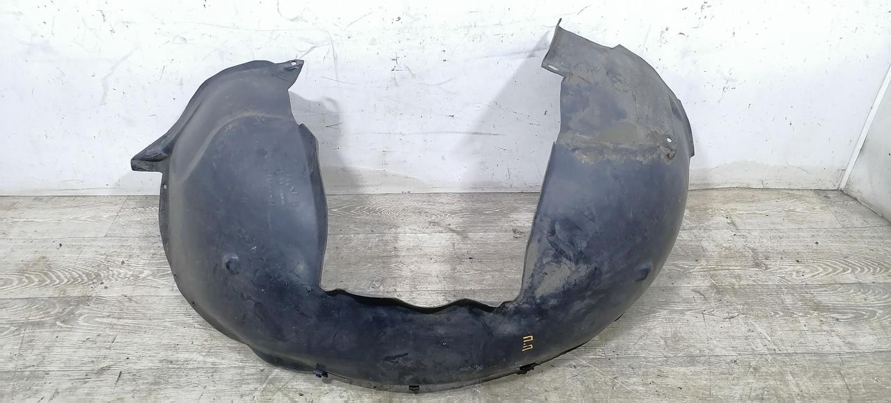 защита арок передняя правая (подкрылок) Volvo S60 1 поколение 2001, 2.4 л., B 5244 T3, бензин, АКПП, черный, седан, передний привод, 30655666 - фото №1