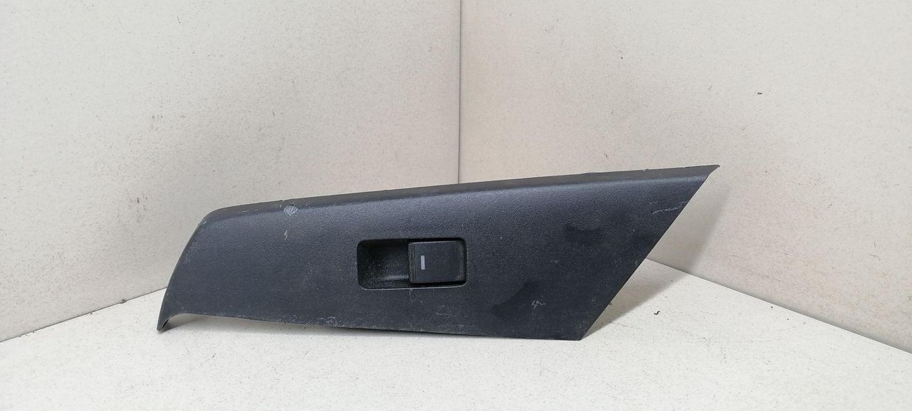 кнопка стеклоподъемника двери задней Mazda 3 BL 2009, 2.0 л., i, бензин, 5МКПП, чёрный, хетчбэк 5 дв., передний привод, BBP366380A - фото №1