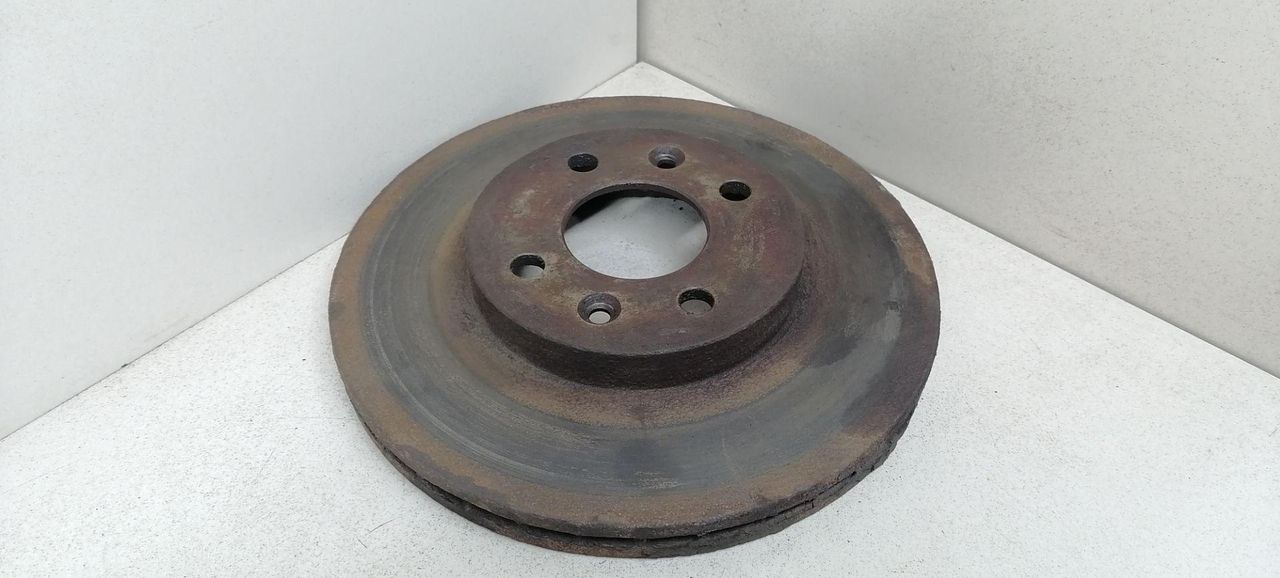 диск тормозной передний Renault Laguna 1 поколение 1997, 2.2 л., DT, G8T 792, дизель, 5МКПП, синий, универсал, передний привод, 569001 - фото №1