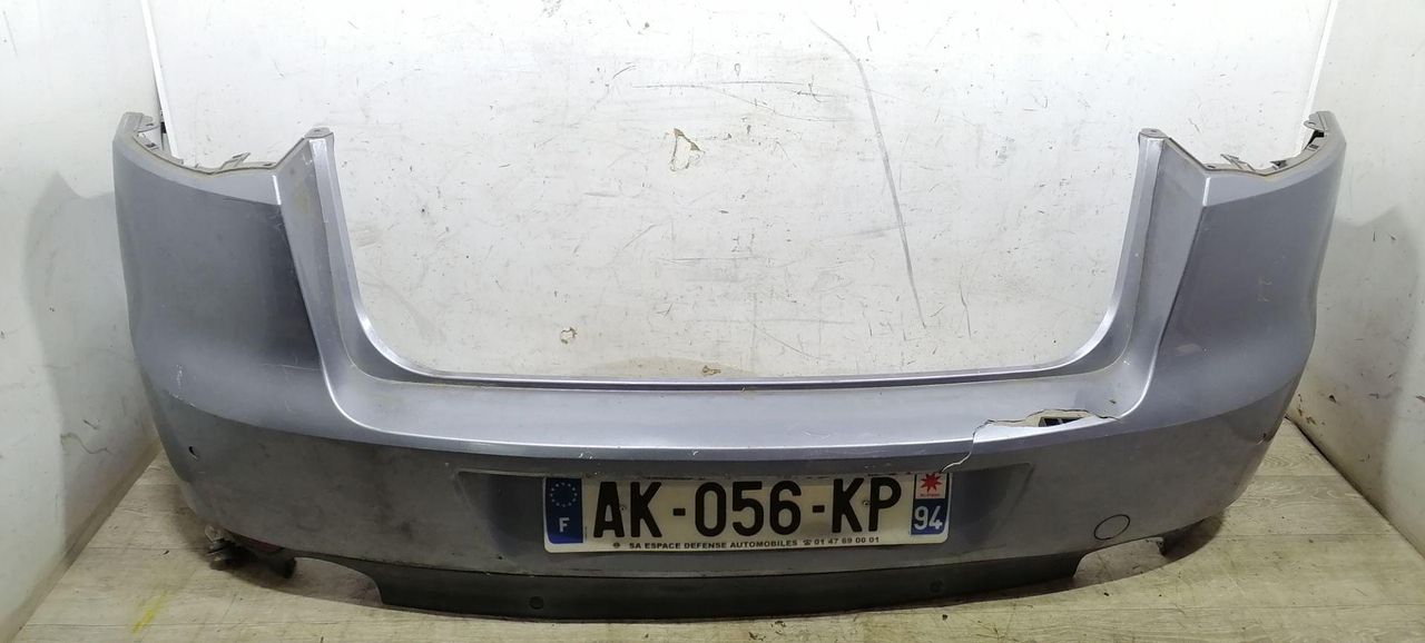 бампер задний Renault Laguna 3 поколение 2007, 2.0 л., DCi, M9R 802, дизель, 6МКПП, голубой, хетчбэк 5 дв., 850225925R - фото №1