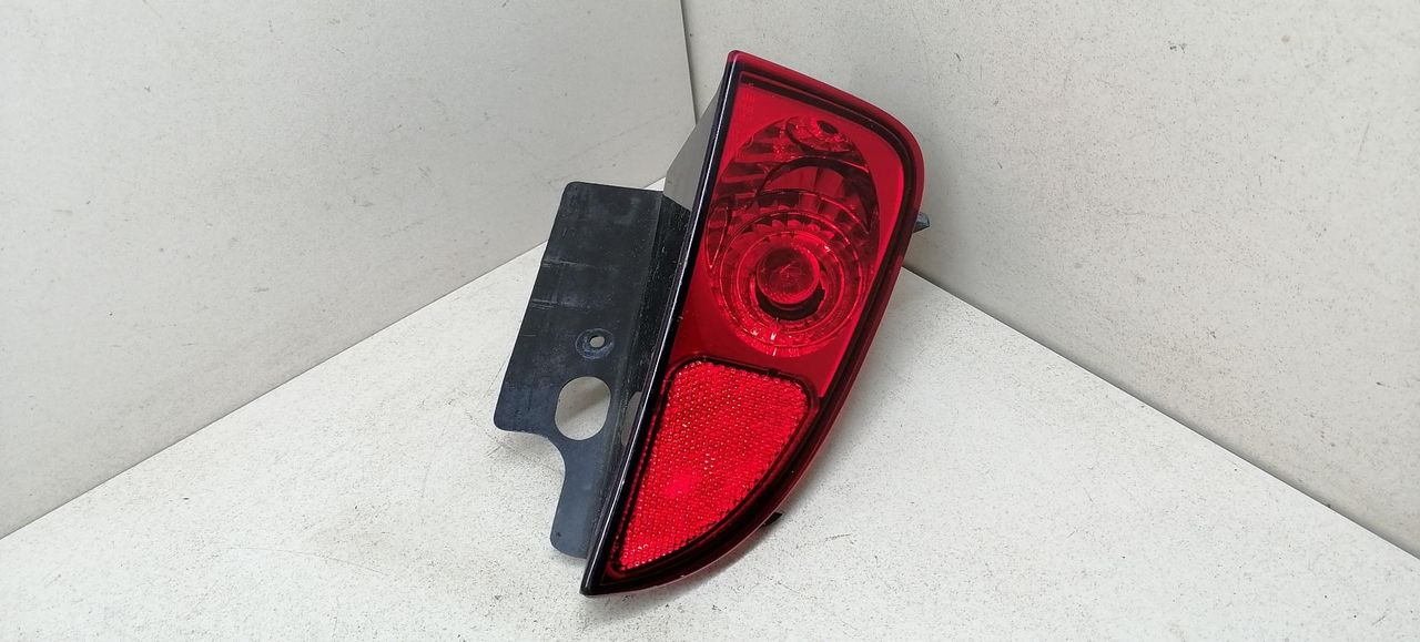 фонарь противотуманный правый Renault Espace 4 поколение 2003, 3.5 л., i, V4Y 711, бензин, АКПП, серый, минивэн, передний привод, 8200027154 - фото №1