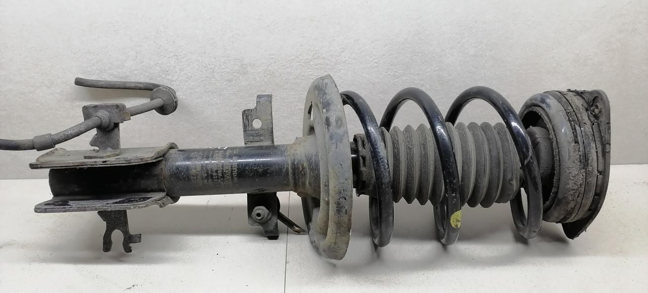 пружина передняя Renault Laguna 3 поколение 2007, 2.0 л., DCi, M9R 802, дизель, 6МКПП, голубой, хетчбэк 5 дв., 540100003R, 540100001R - фото №1
