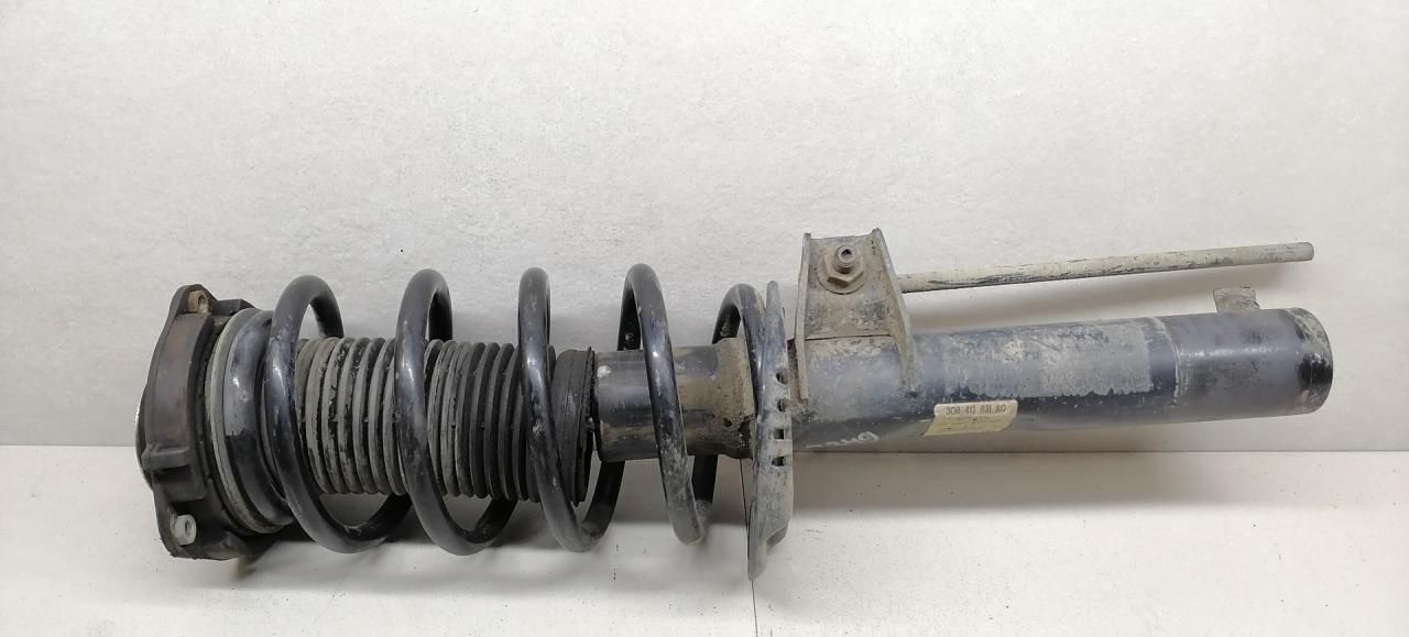 амортизатор передний правый Volkswagen Passat B6 2008, 2.0 л., TDi, CBAB, дизель, 6МКПП, серебристый, универсал, 824904004821, 3C0413031A0, 46ZFV331 - фото №1