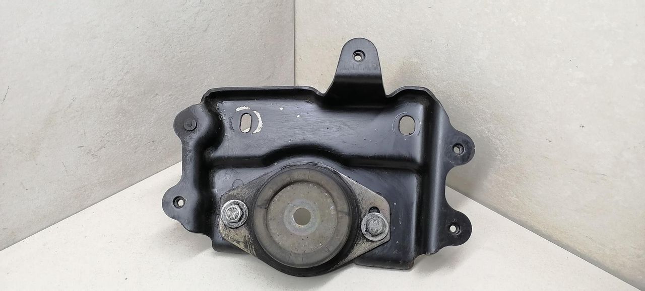 подушка крепления двигателя Citroen Xantia 1 поколение 1997, 1.9 л., D, дизель, 5МКПП, тёмно-серый металлик, хетчбэк 5 дв., передний привод