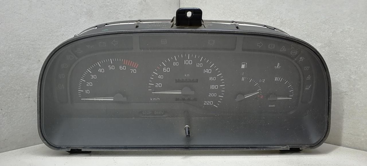 щиток приборов (приборная панель) Renault Laguna 1 поколение B56A/B 1994, 1.8 л., mono, бензин, 5МКПП, хетчбэк 5 дв., передний привод, 7700844747, 216137529C - фото №1