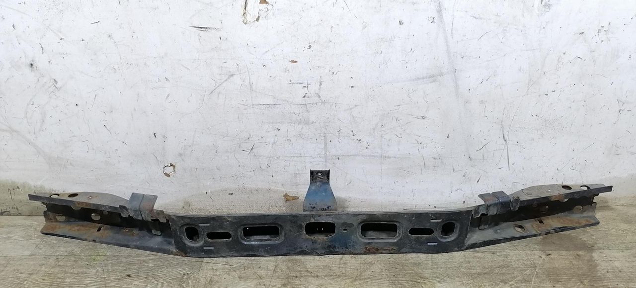 усилитель бампера переднего Renault Laguna 1 поколение B56A/B 1994, 1.8 л., mono, бензин, 5МКПП, хетчбэк 5 дв., передний привод - фото №1