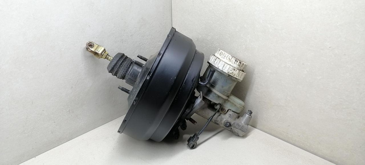 вакуумный усилитель тормозов Mitsubishi Sigma 1 поколение 1994, 3.0 л., i, 6G72 (DOHC 24V), бензин, 5МКПП, серый металлик, седан, передний привод, 854-03201 - фото №1