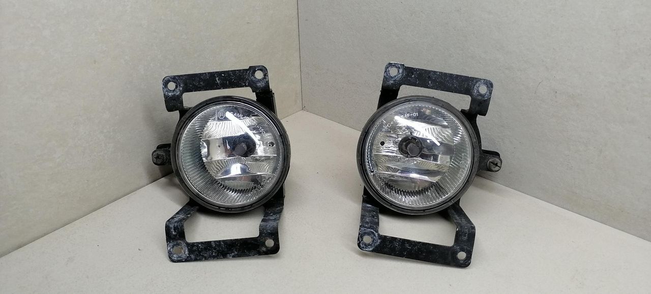 фара противотуманная (комплект) Hyundai Tucson 1 поколение 2006, 2.0 л., CRDi, дизель, АКПП, чёрный, внедорожник 5 дв., передний привод, 922012E000, 922022E000