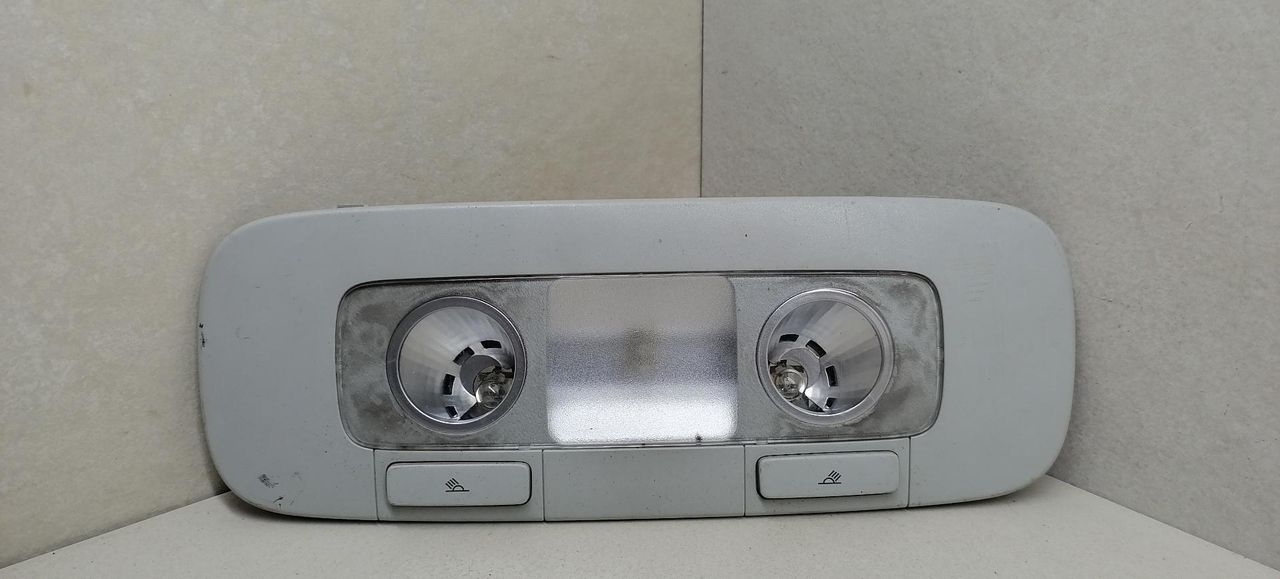 фонарь салона (плафон) Volkswagen Passat B6 2008, 2.0 л., TDi, CBAB, дизель, 6МКПП, серебристый, универсал, 3C0947291C