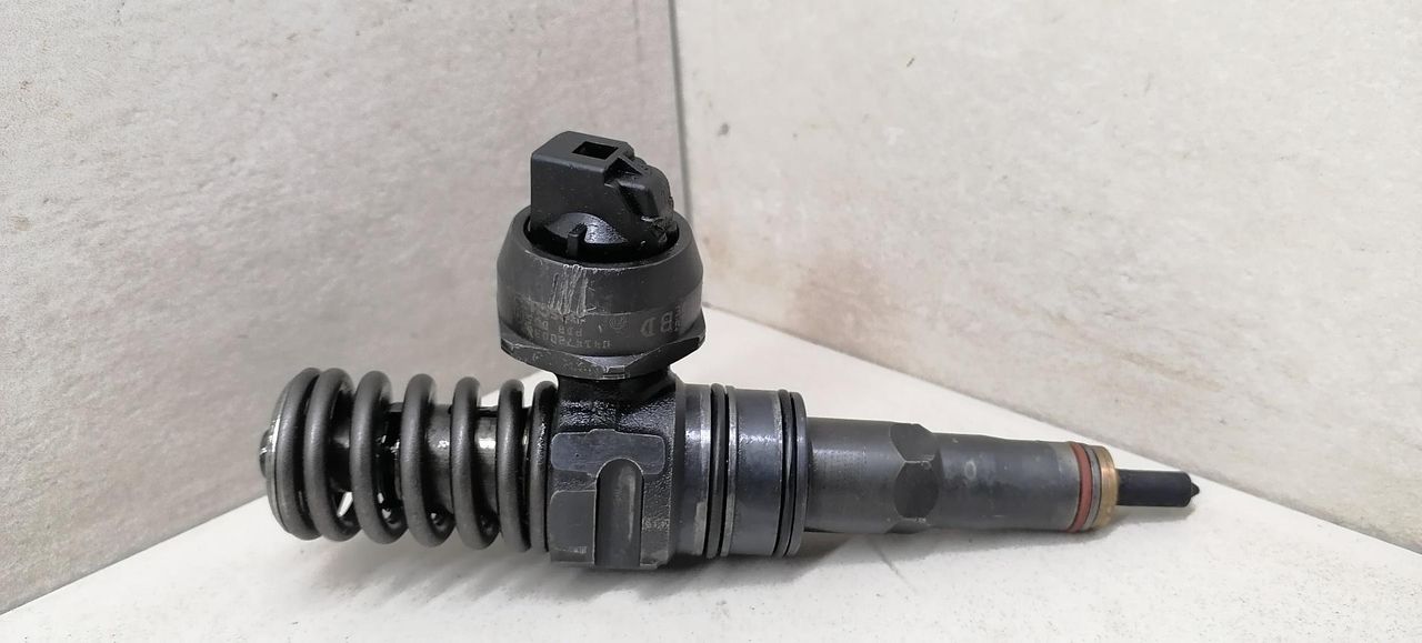 форсунка Volkswagen Sharan 1 поколение 2000, 1.9 л., TDi, дизель, AUY, 038130073AK, 0414720038