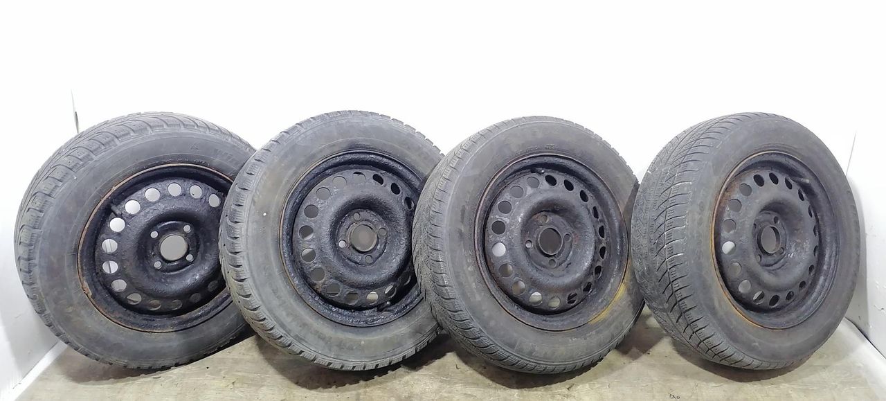 диск штампованный Toyota Corolla 7 поколение (E100) EE101 1996, 1.3 л., 4E-FE, бензин, 5МКПП, хетчбэк 3 дв.