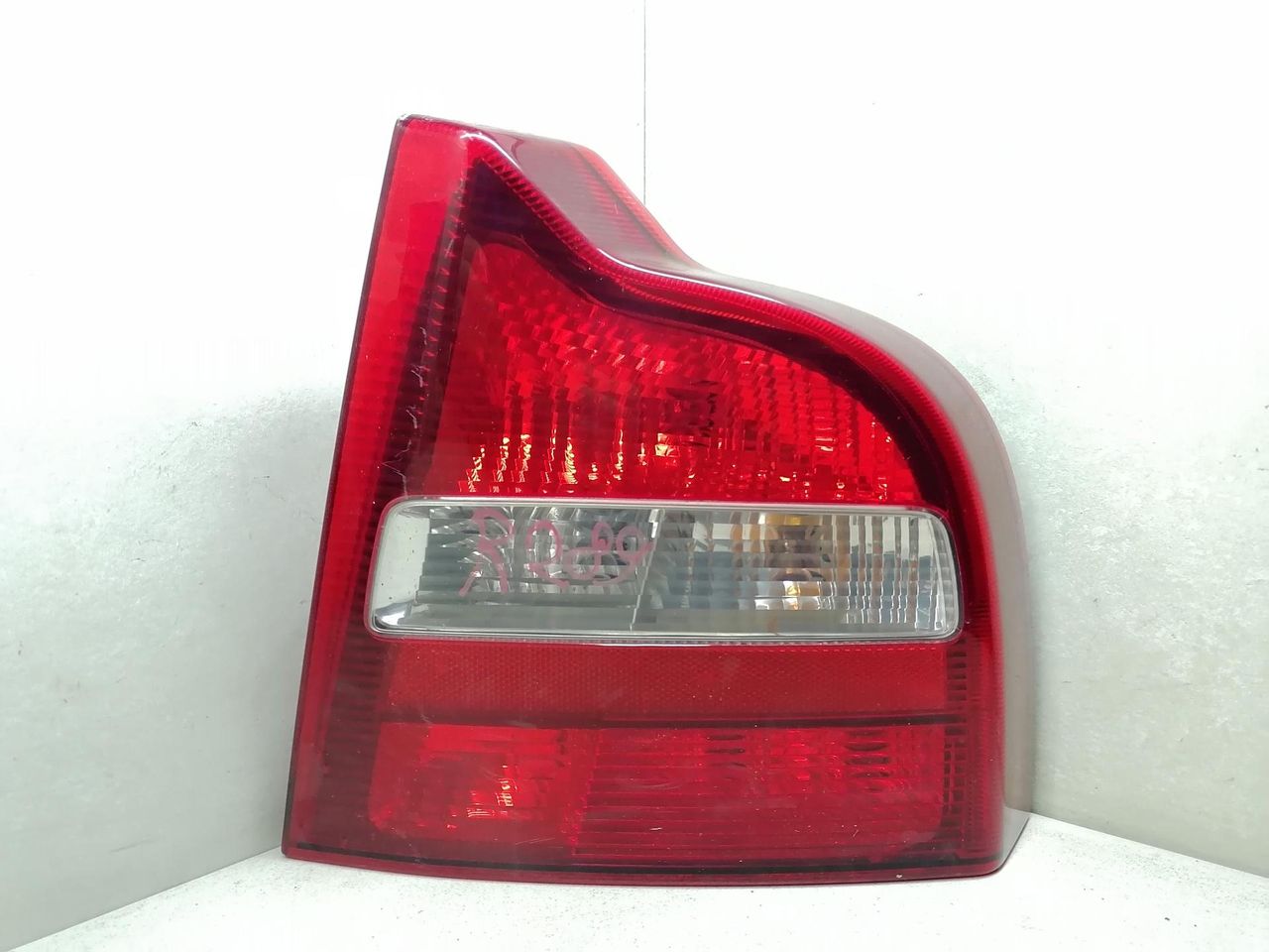 фонарь задний правый Volvo S80 1 поколение 2001, 2.8 л., B 6284 T, бензин, АКПП, синий, седан