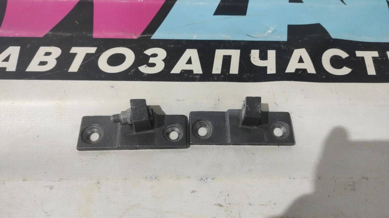 петля двери BMW X5 F15 2016, 4.4 л., бензин