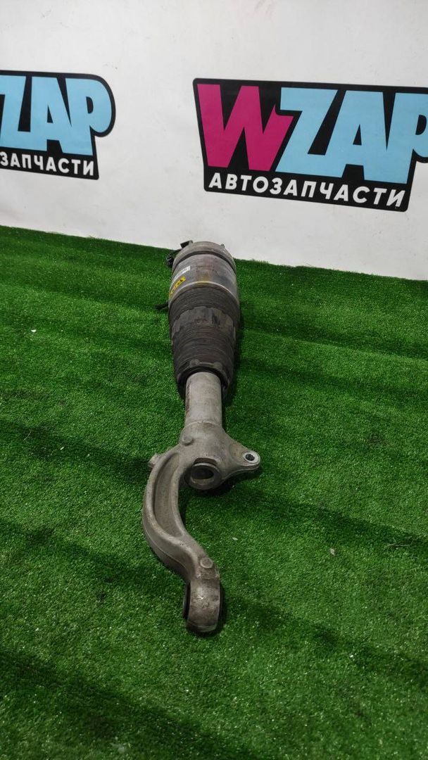 пневмостойка передняя Maserati Levante 1 поколение M161 2019, 3.0 л., дизель, АКПП, внедорожник 5 дв., полный привод, 06701007170