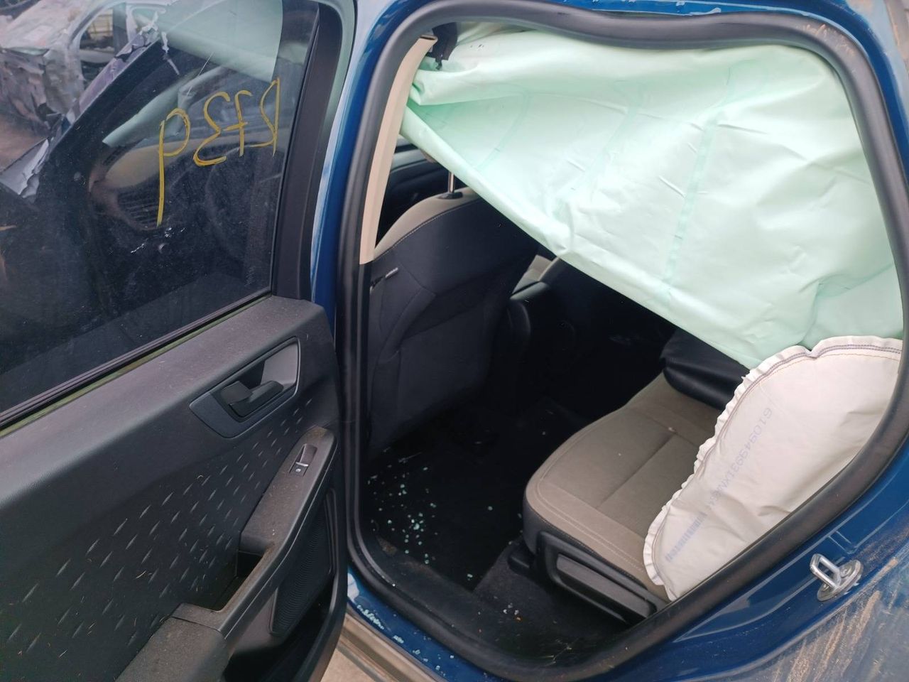 Ford Escape 4 CX482 2020