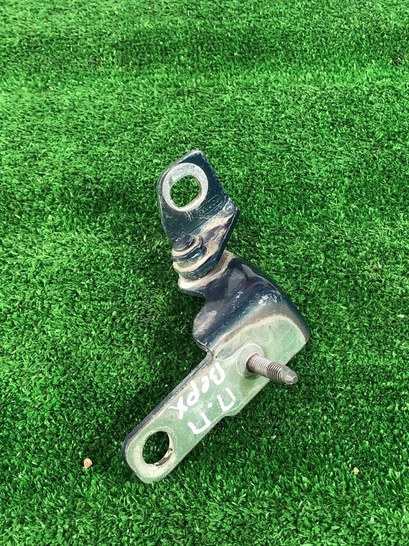 петля двери Ford Escape 4 поколение CX482 2020, 1.5 л., бензин, АКПП, внедорожник 5 дв., передний привод