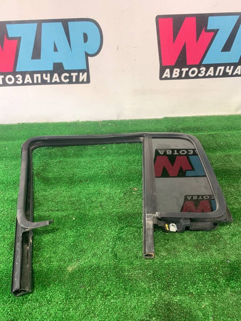 стекло двери задней левой Jeep Wrangler 4 поколение 2020, 2.0 л., бензин, АКПП, внедорожник 5 дв., полный привод