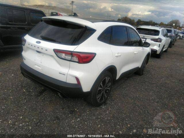 Ford Escape 4 CX482 2021