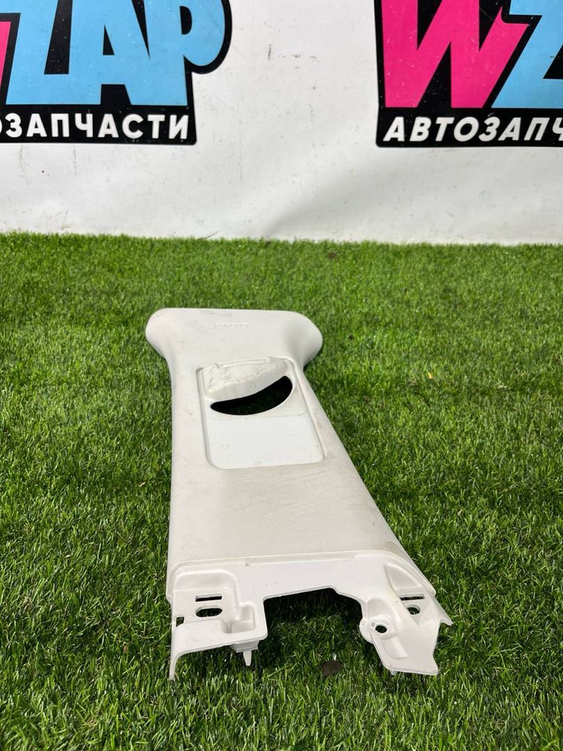 обшивка стойки центральной левой Ford Escape 4 поколение CX482 2021, 1.5 л., бензин, АКПП, внедорожник 5 дв., полный привод, LJ6B-S24583-AJW