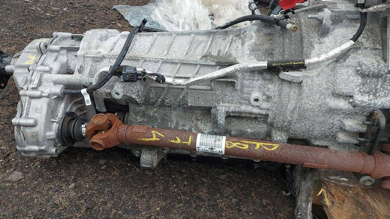 карданный вал Ford Explorer 6 поколение U625 2020, 2.3 л., бензин, АКПП, внедорожник 5 дв., задний привод