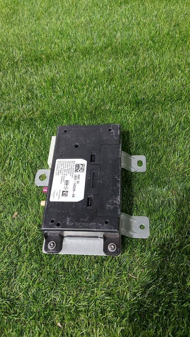 блок Bluetooth Ford Explorer 6 поколение U625 2020, 2.3 л., бензин, АКПП, внедорожник 5 дв., задний привод, LB5T-14G229-AN, LB5T-14G229