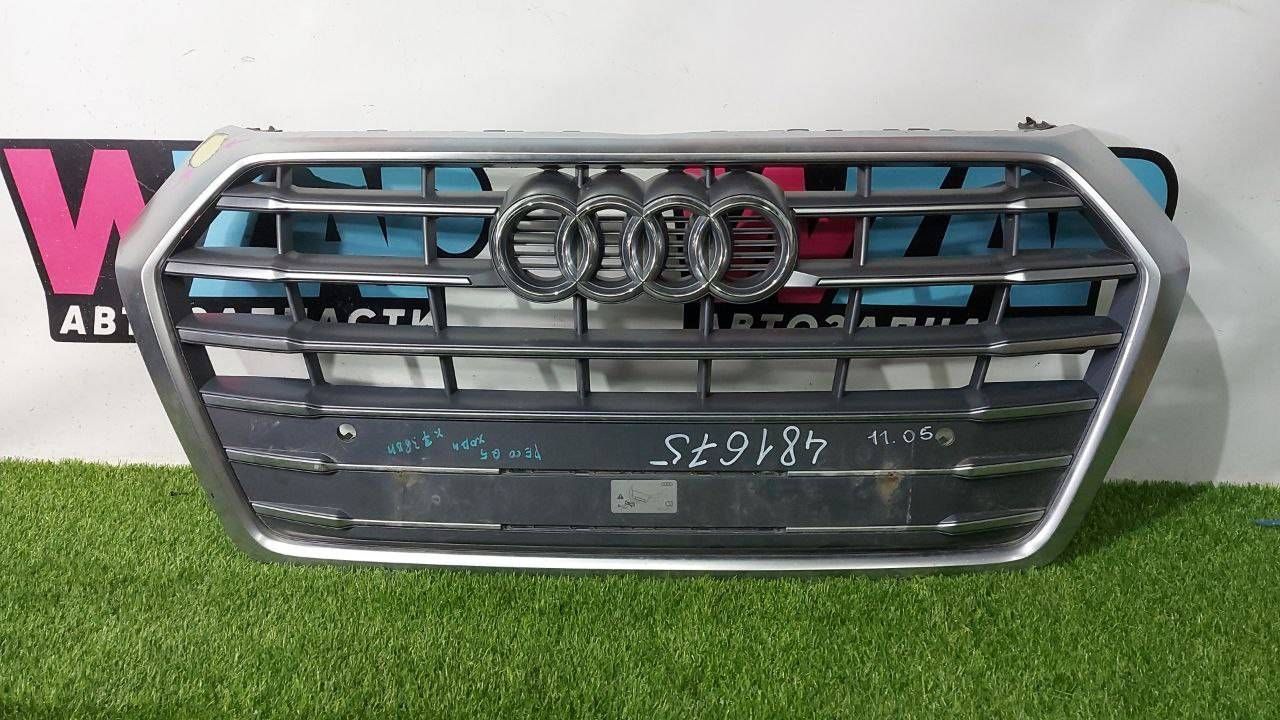решетка радиатора Audi Q5 FY 2018