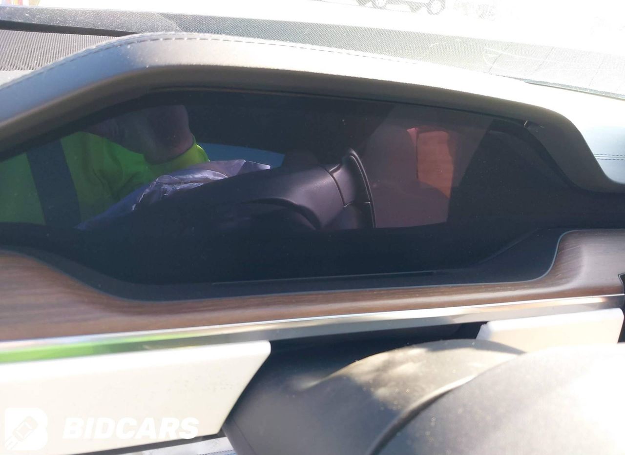 Tesla Model S 2-й рест. 2022