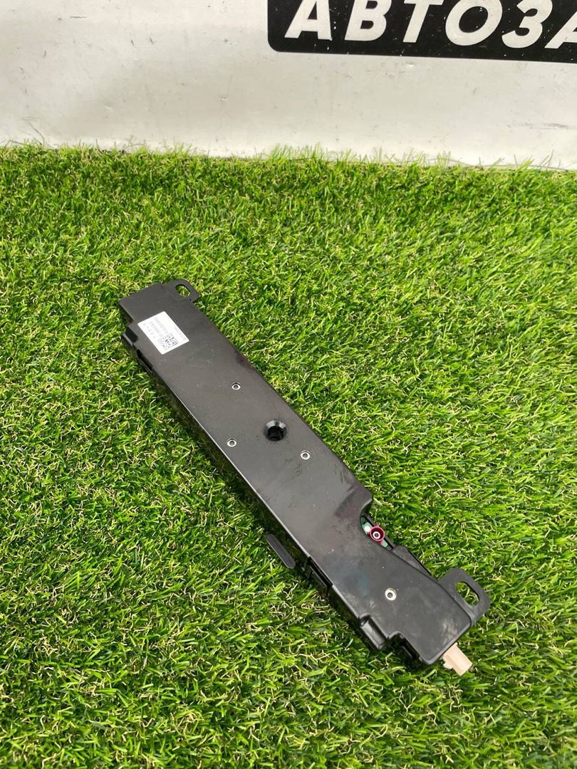 антенна Tesla Model Y 1 поколение 2022, электро, белый, 158560100D